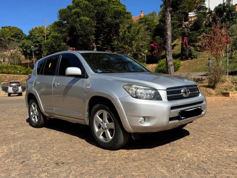 TOYOTA RAV4. Rav 4 lll (3). 4X4